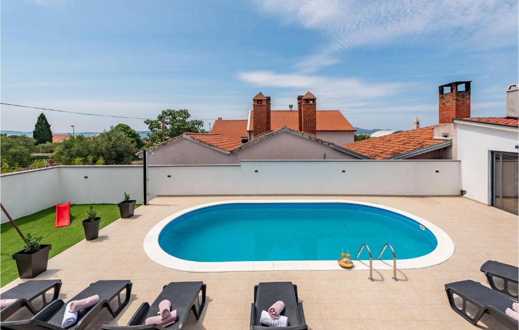 Awesome Home In Zadar With Wifi photo 2
