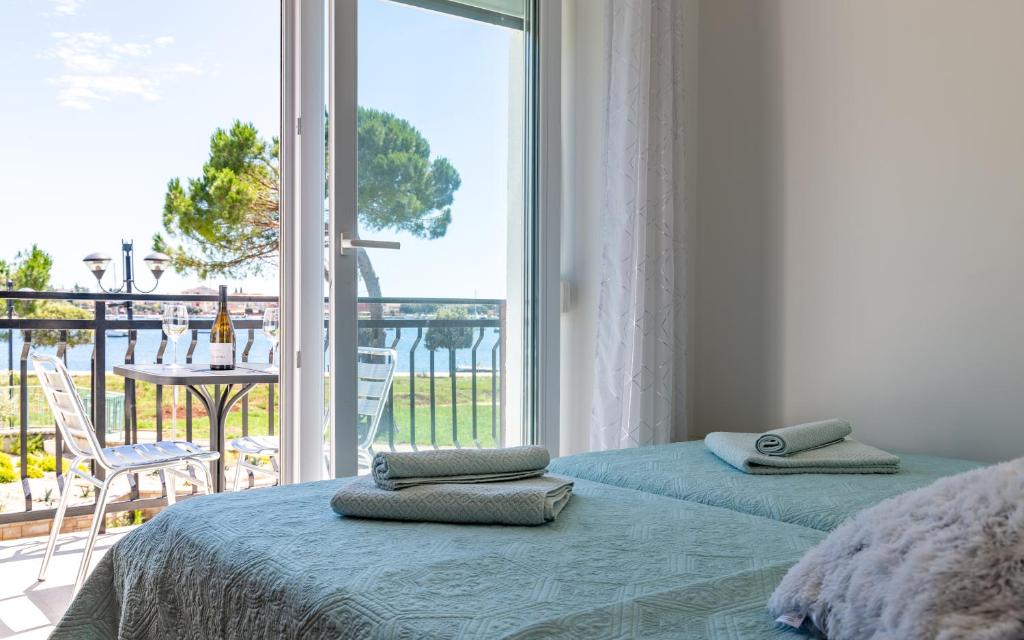 Villa Umag Seafront photo 2