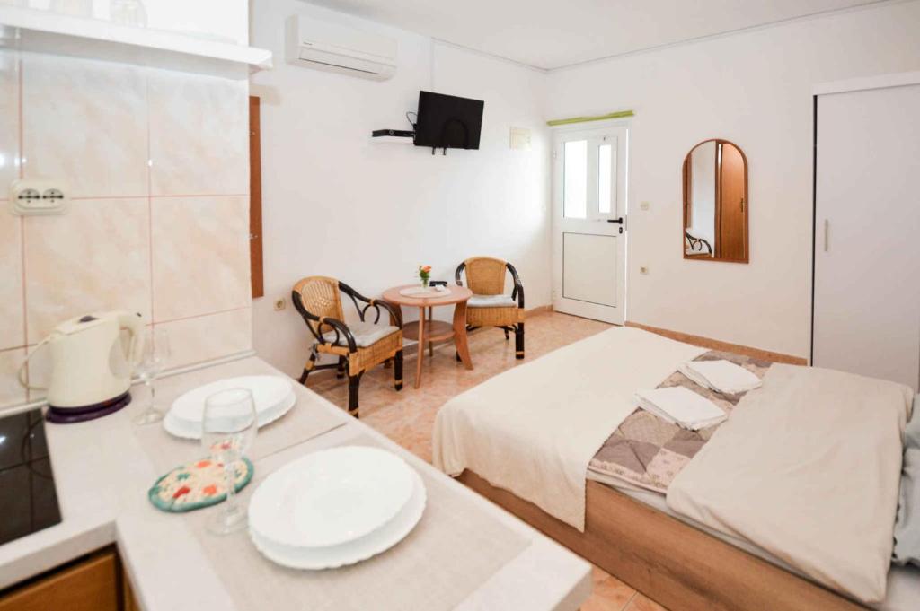 Apartments in Pula - Istrien 10950 photo 2