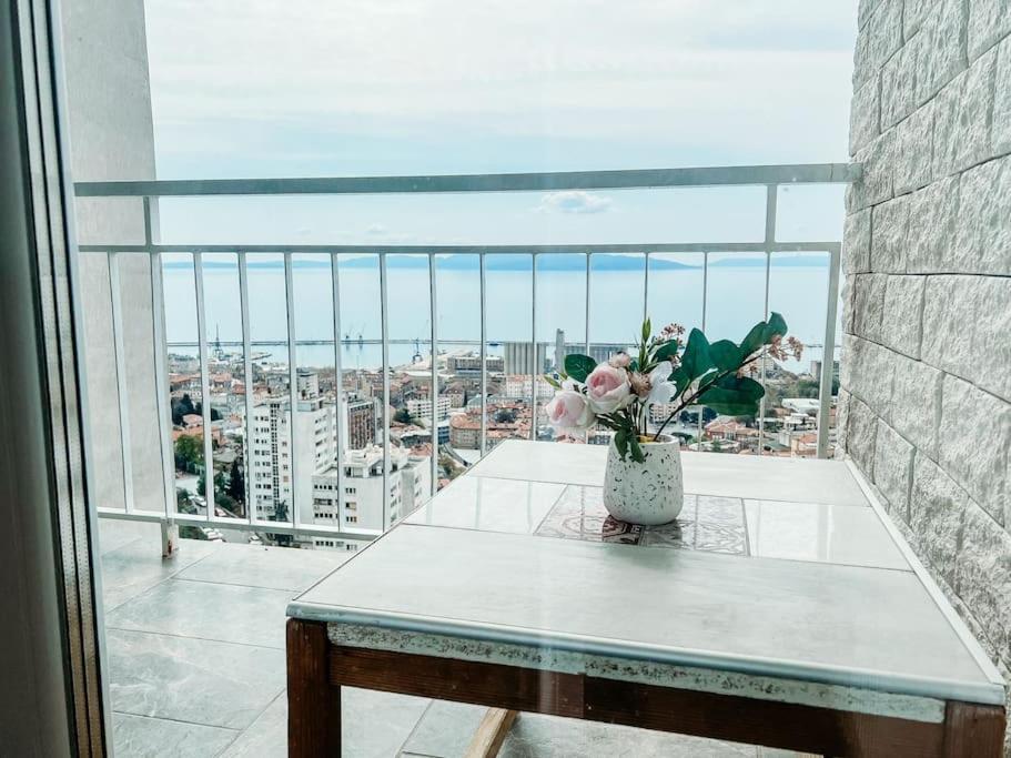 The Sea View photo 3