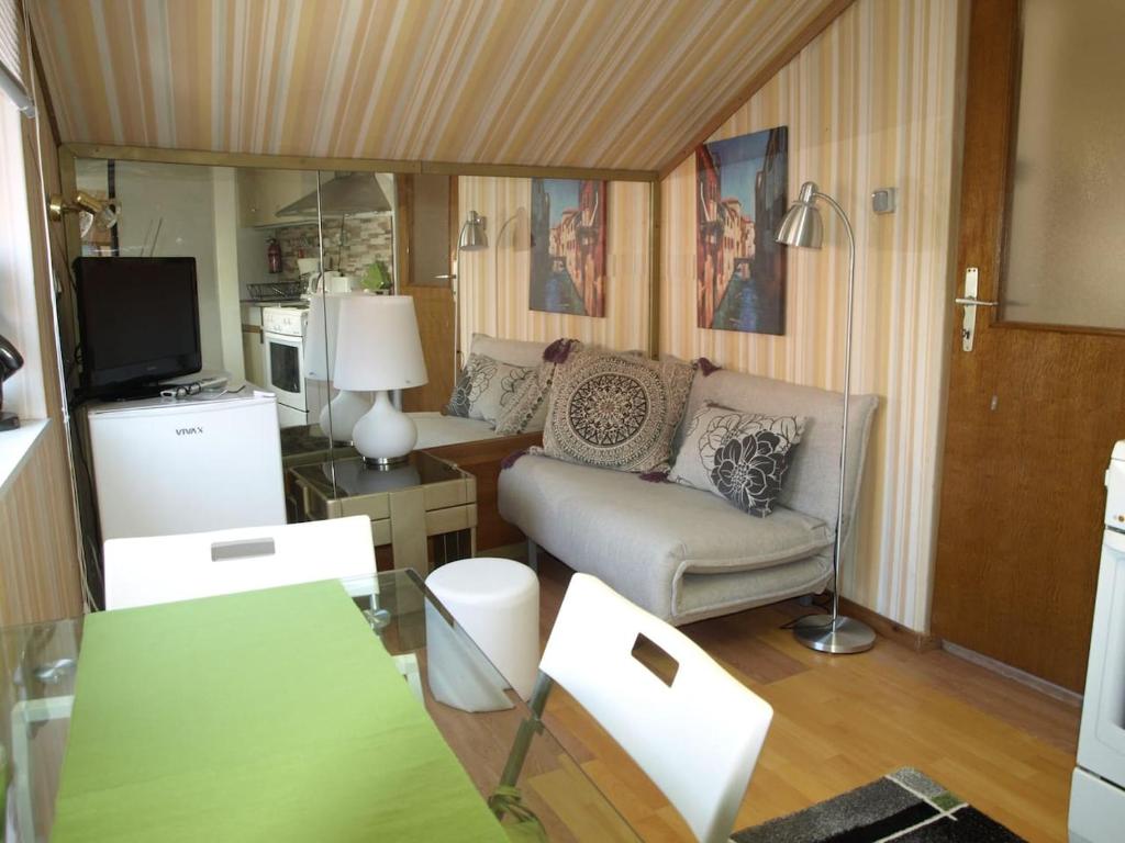 APARTMENT " Studio Green " free parking photo 2