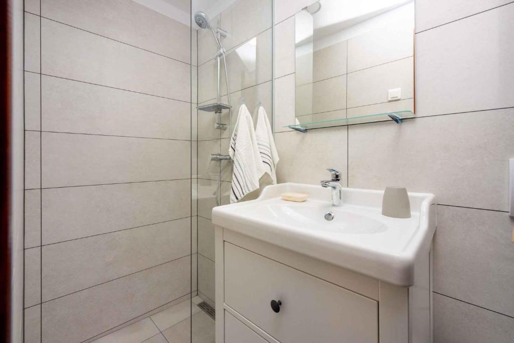 Apartment in Selce 5803 photo 3