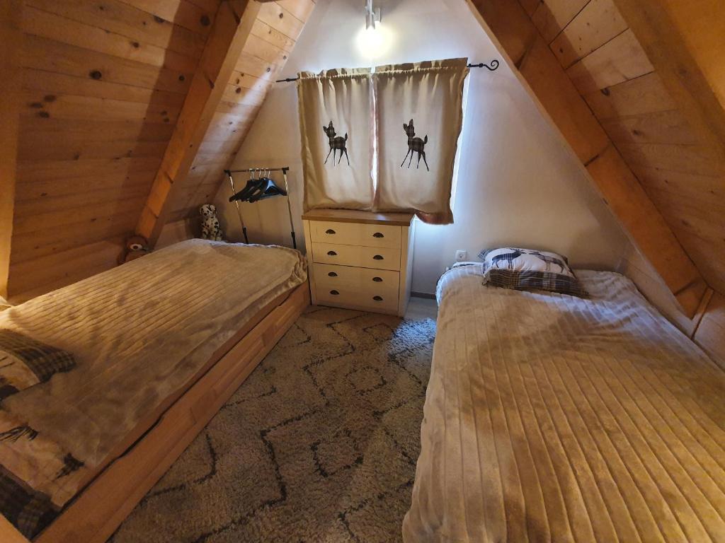 Starry Laz mountain house photo 2