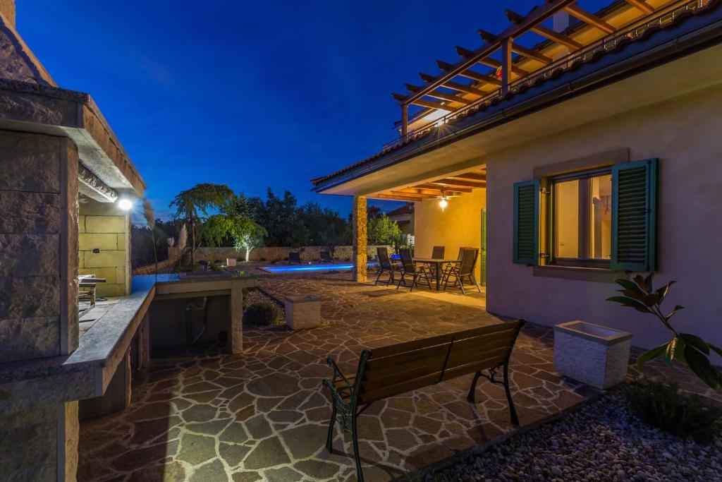 Rustic Villa Bellamare photo 3