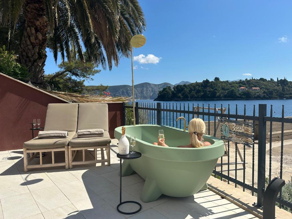 SeaZen Luxury Seaside Apartment Korcula — photo 1