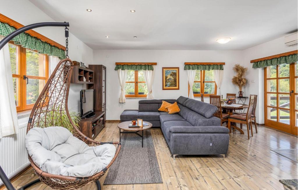 Stunning Home In Lukovdol With Sauna photo 3
