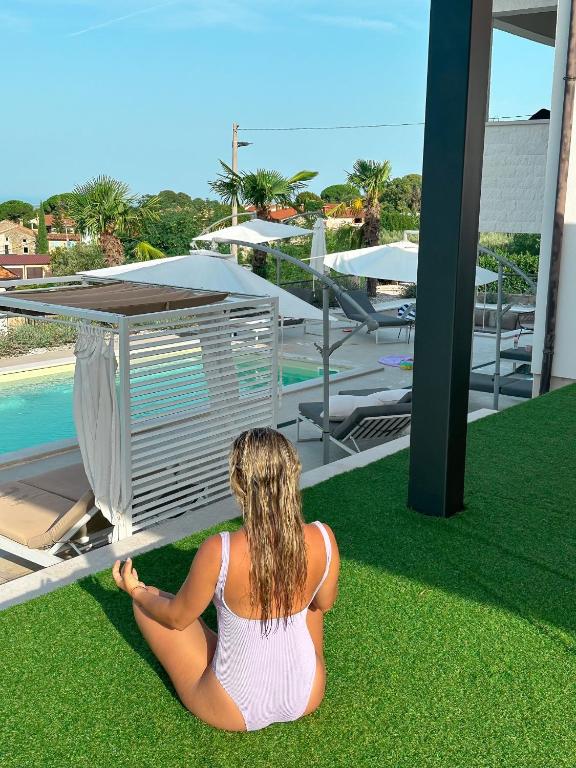 Sunshinewilla com - amazing sea view - private pool - 4 bedrooms - 3 bathrooms - workout photo 3