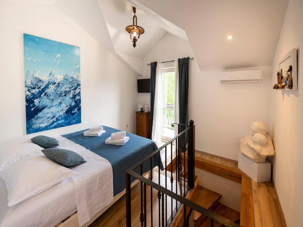 Stone House Lola - Two Bedroom Holiday Home photo 2