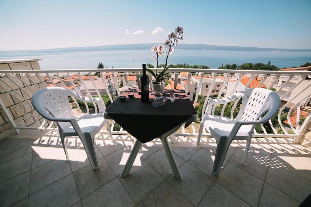 Studio apartment in Duce with sea view — photo 1