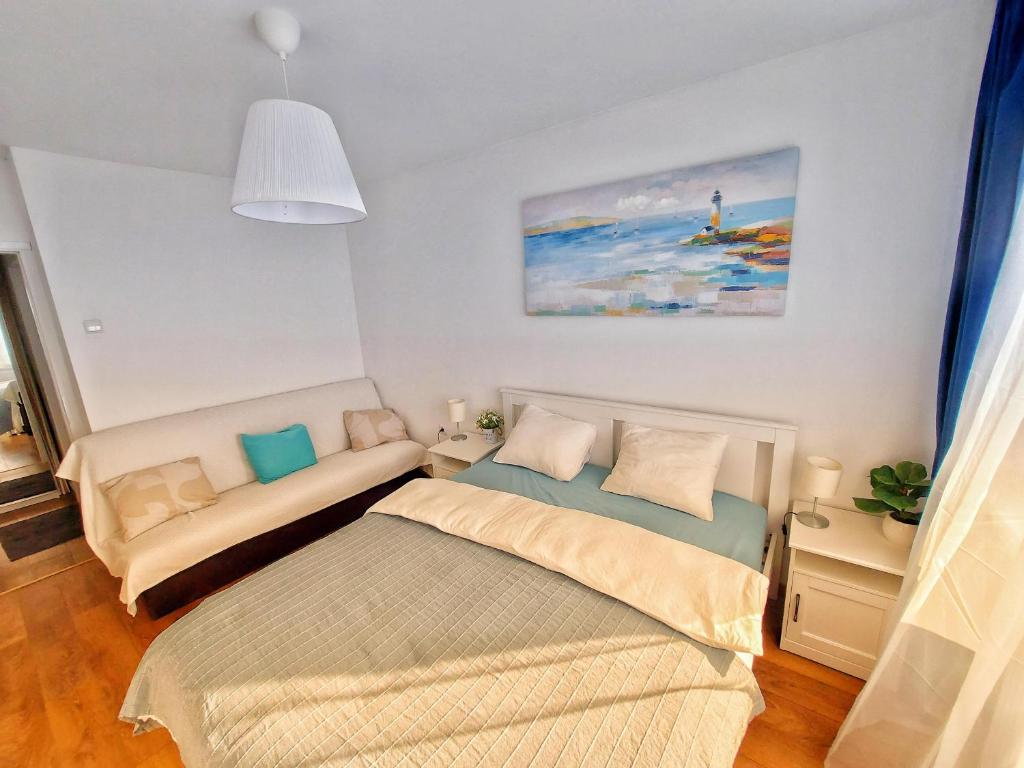 Sunflower Sky Apartment photo 2