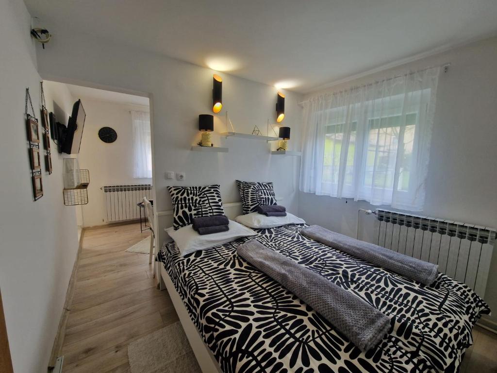Studio apartman Marica - Ogulin — photo 1