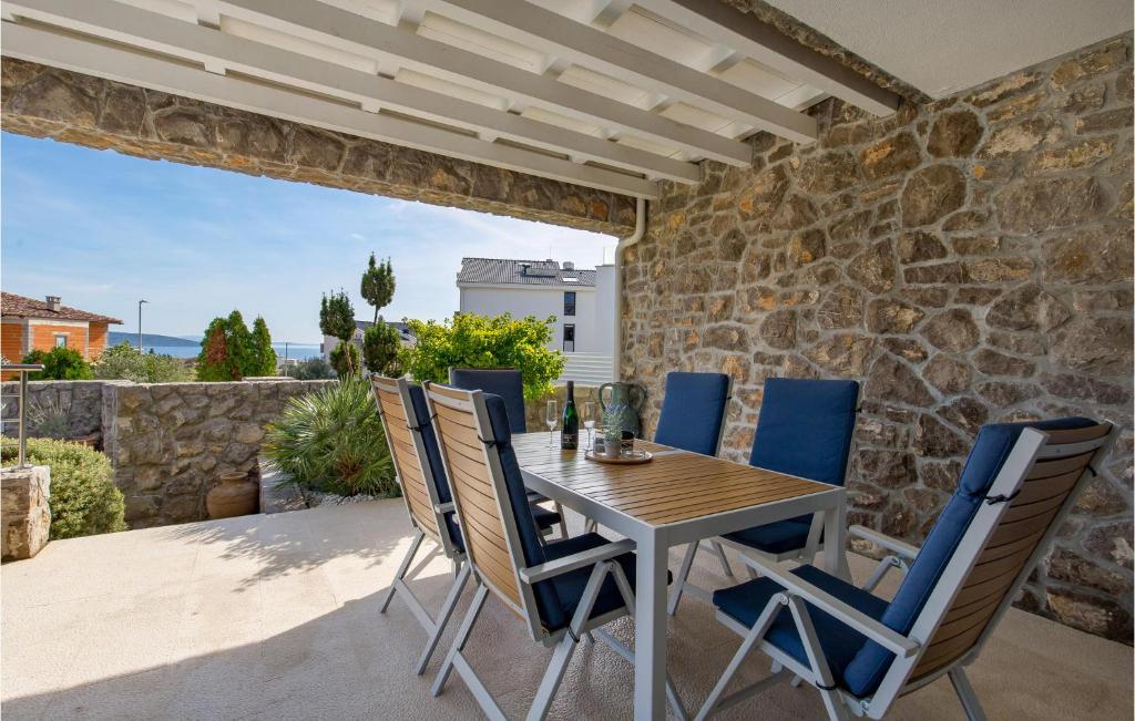 Pet Friendly Home In Krk photo 3