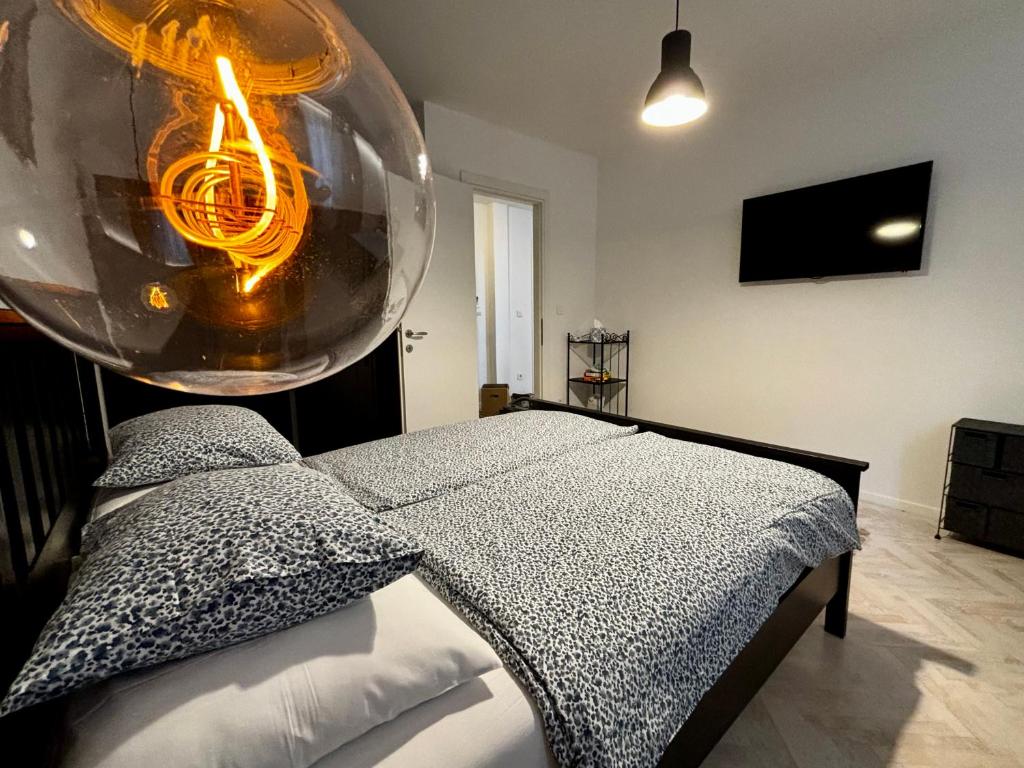 Split Right Place****Cozy and completely new photo 2