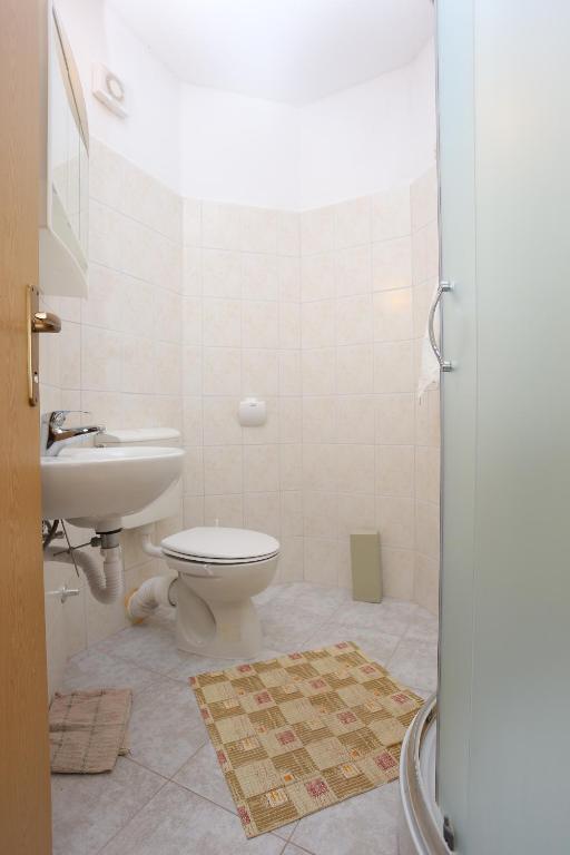 Studio Slatine 14541b photo 3