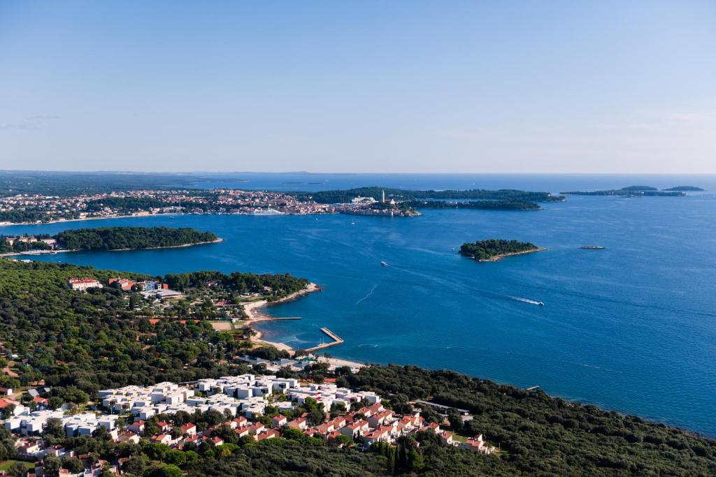 Maistra Select Amarin Resort photo 2