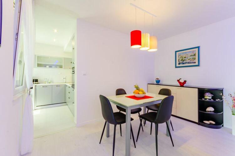 Studio Luce Mala ST - Studio with Terrace — photo 1