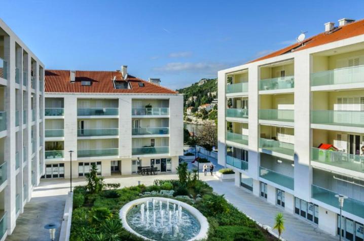 Beachfront Luxury Complex 2BD Sunset Apartment photo 3