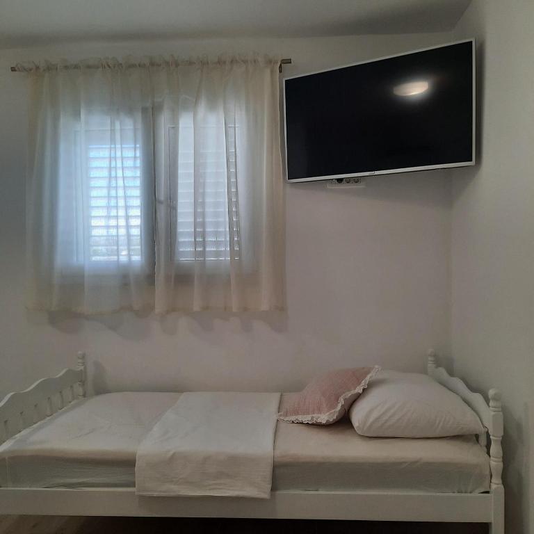 Studio apartman Mare photo 2