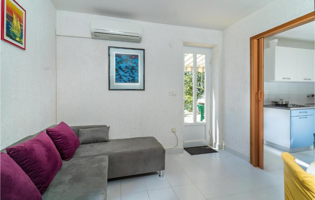 Cozy Apartment In Jadranovo photo 3