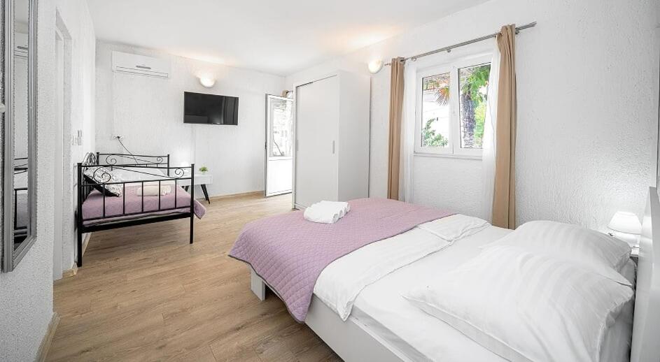 Sunshine Apartment Sovlje photo 2