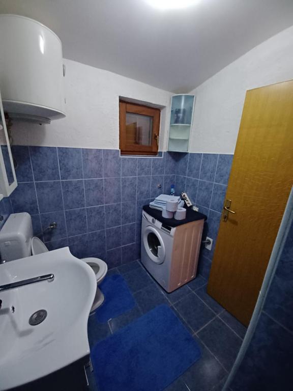 Apartments Zuanović photo 3