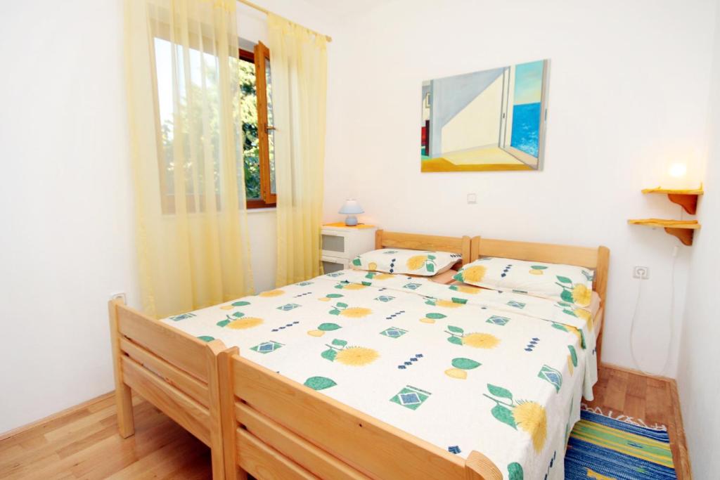 Apartments with parking space Sabunike photo 2