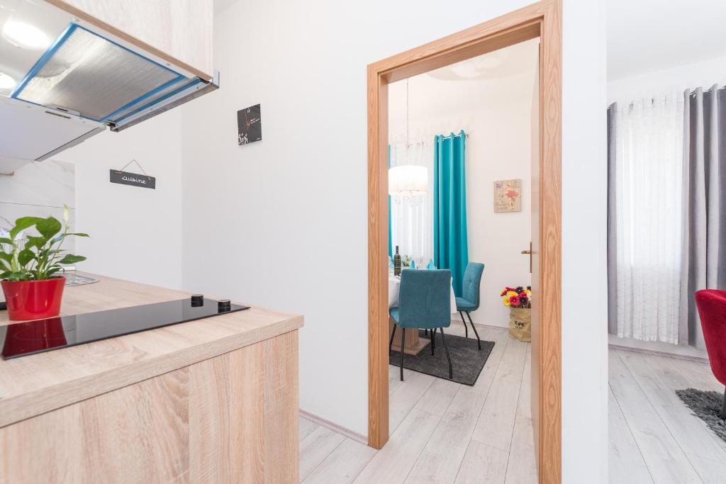 TNT Apartment photo 3