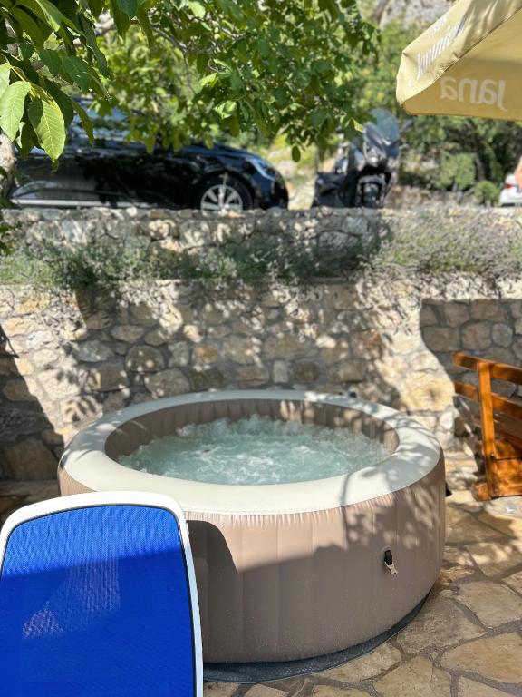Stone house Marinko - Free Beach Parking photo 3