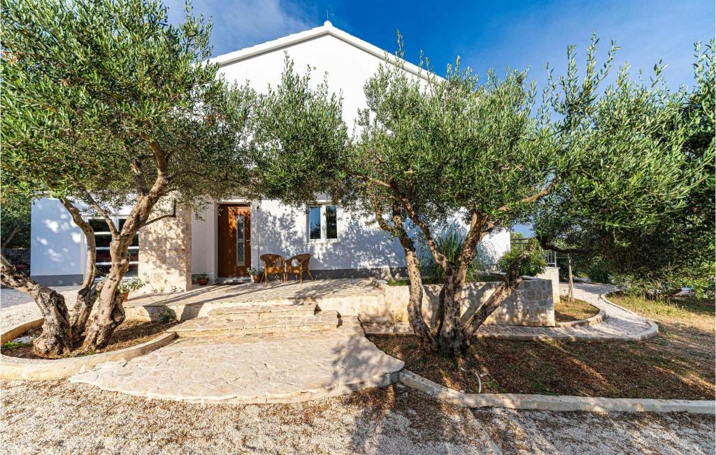 Lovely Home In Kastel Stafilic photo 2