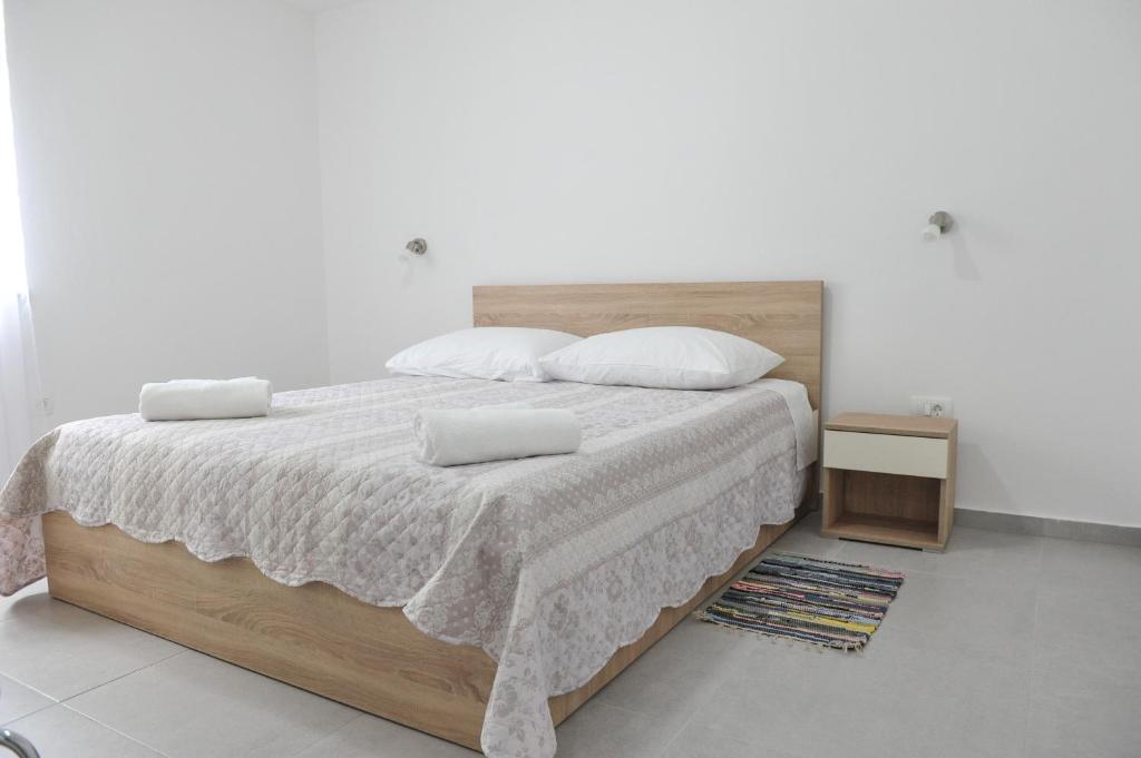 Sandy beach apartments photo 2