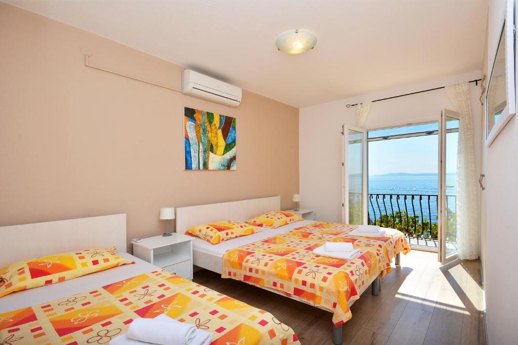 Seaside holiday house Rastici photo 2