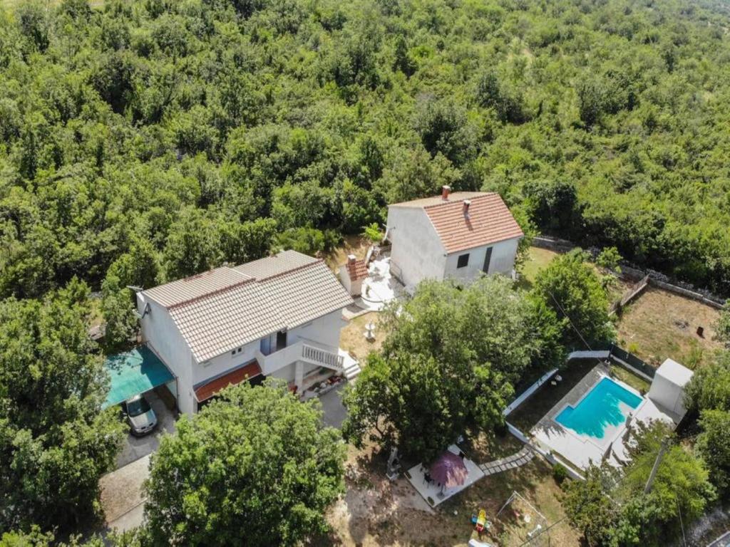 Spacious Prgomet Retreat with Private Pool photo 2