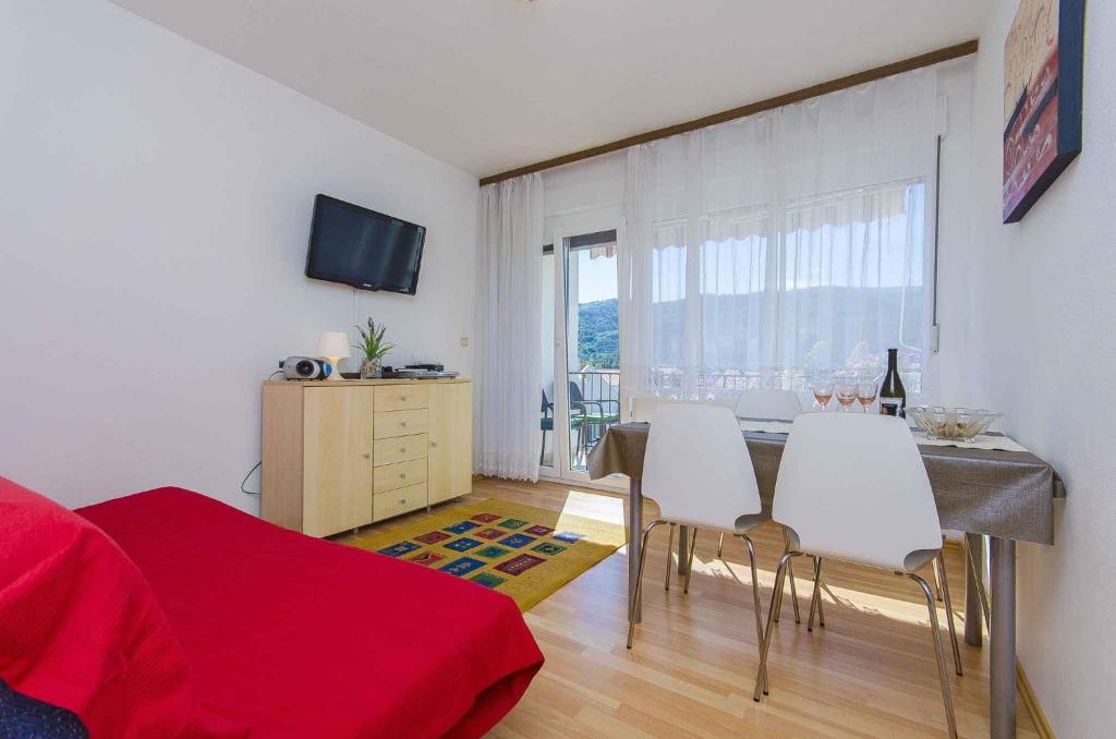 Apartment in Stari Grad - Insel Hvar 6321 — photo 1