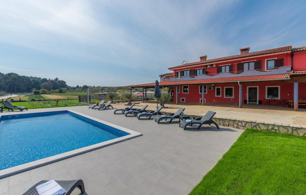 Sea View apartments with shared Pool photo 3