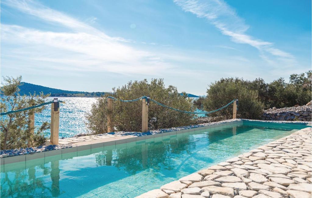 Three-Bedroom Holiday Home In Tkon photo 2