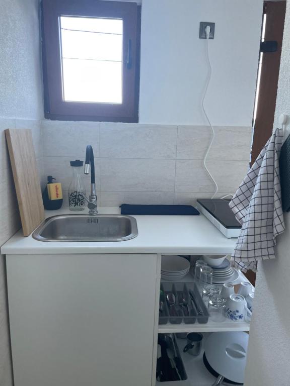 Studio Apartman Lana 3 photo 3