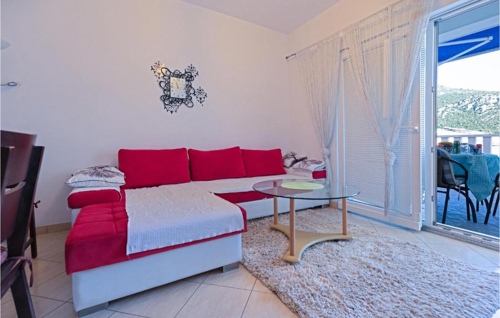Two-Bedroom Apartment In Klek photo 2