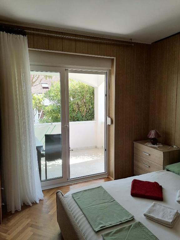 Apartments for families with children Lopar photo 2