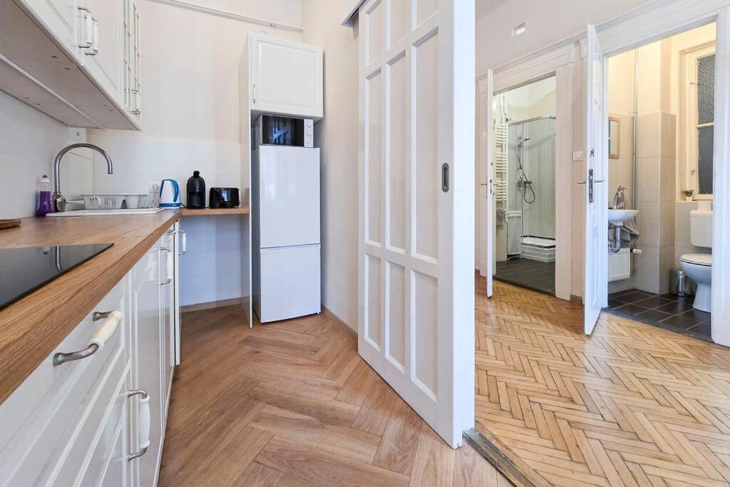 Margaret Residence photo 3