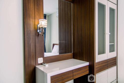 Comfort and Best Choice 2BR at Bintaro Icon Apartment By Travelio photo 2