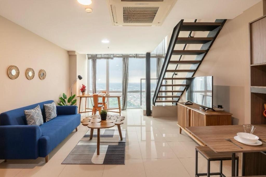 Time Suit Cozy loft with WiFi and pool