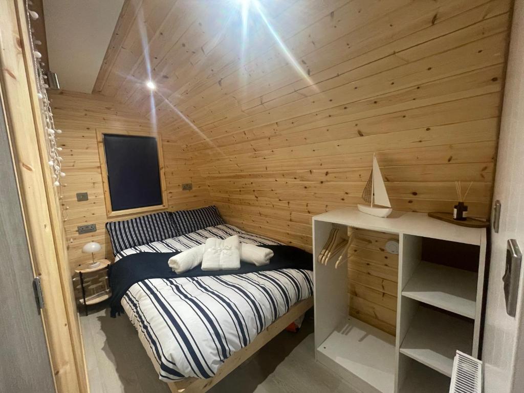 Trá na Mbó Glamping Pod - Copper Coast Glamping Pods photo 2