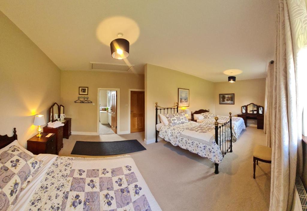 Yellow Heights Country House photo 2