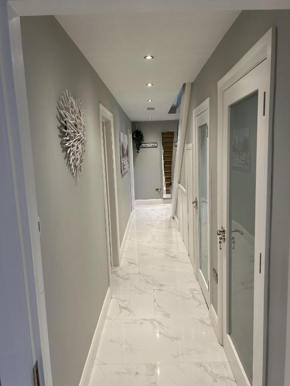 Croke Park 3-Beds Sleeps 6 2 min to Tram Stop — photo 1