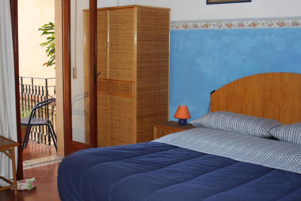 The Dolphins Guest House photo 2