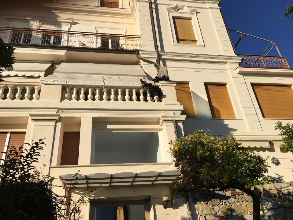 Mio Riposo - Corso degli Inglesi 383 photo 2