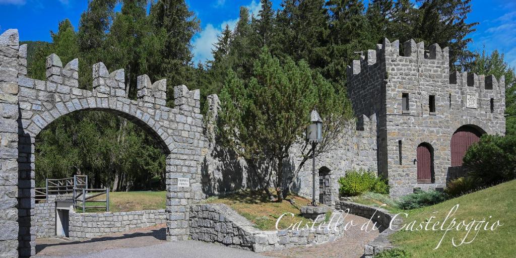 Castelpoggio Luxury Apartment