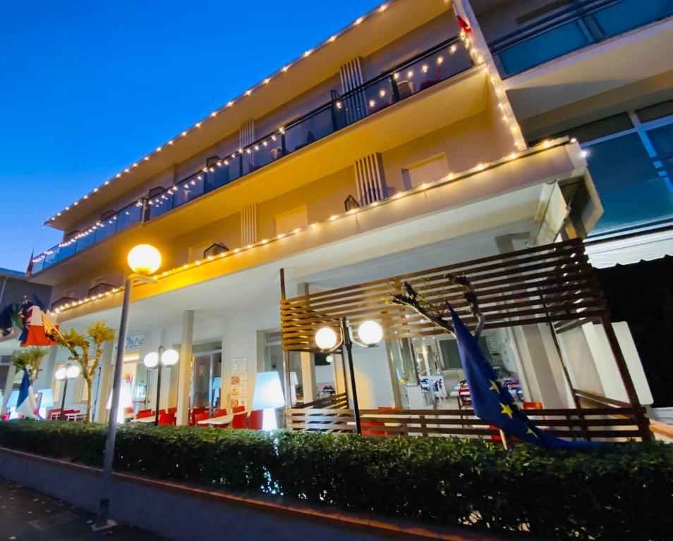 hotel roby — photo 1