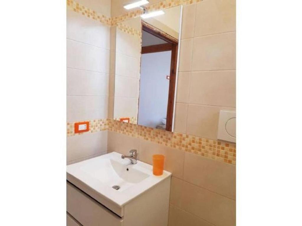 Three-room apartment with air conditioning on the first floor - Torre dellOrso photo 3