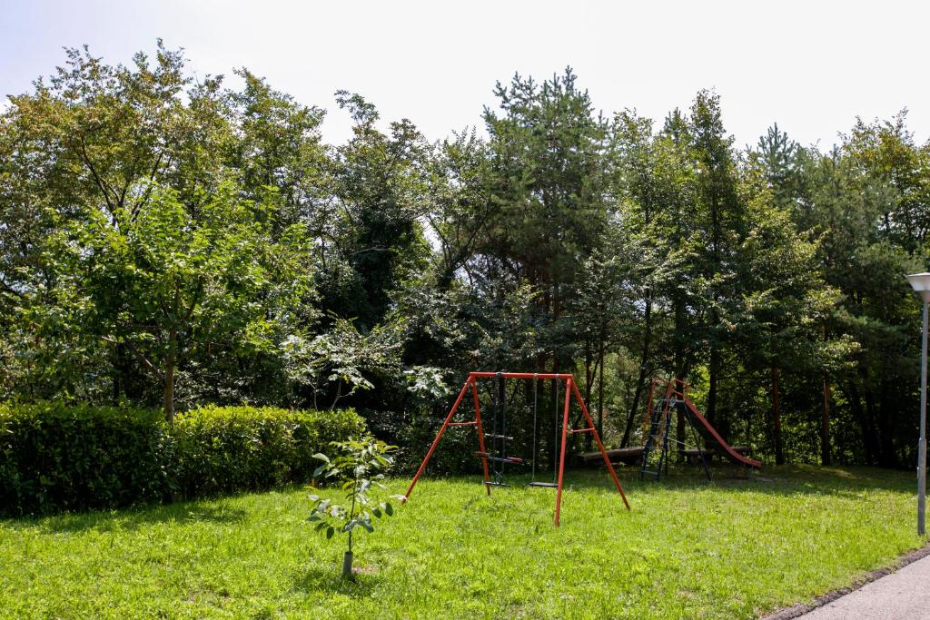 Tremosine Wonderful Lake View 2 - Happy Rentals photo 3